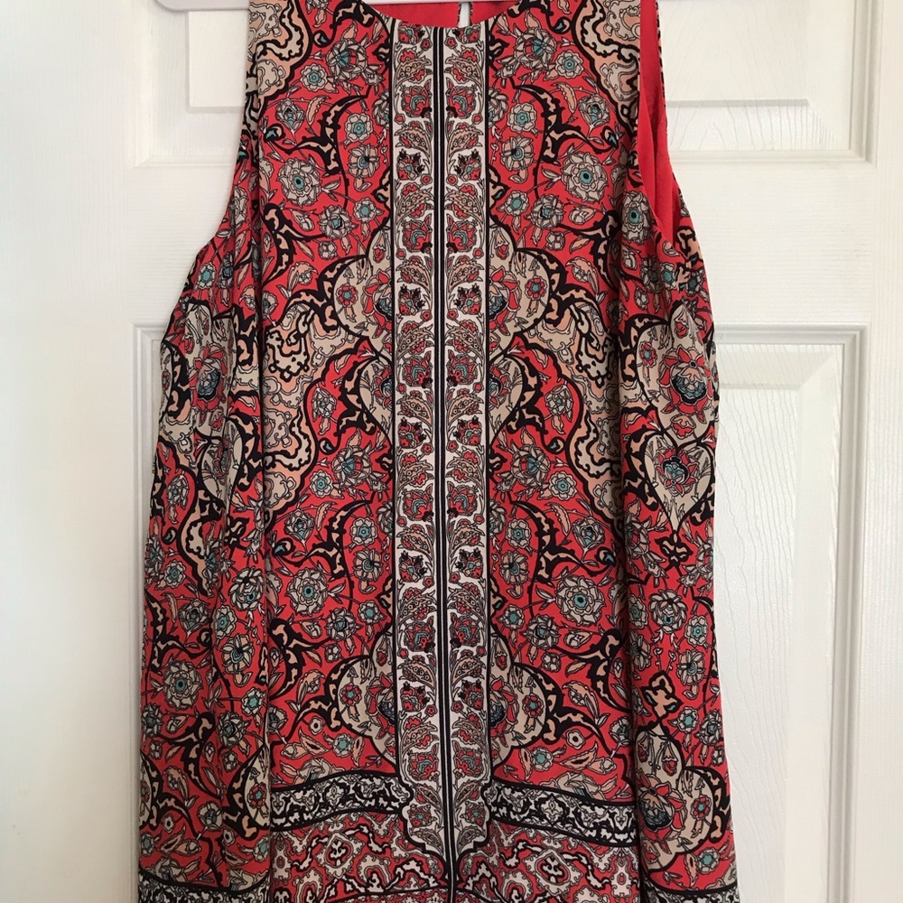 Max Studio Large beautiful top